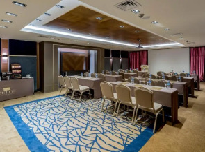 Отель Bellis Deluxe