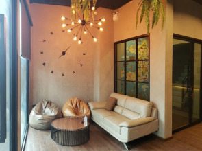 Patong Poshtel - Adults Only - Hostel