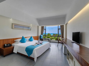 Отель Luyi Seaview