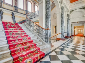 Grand Hotel National