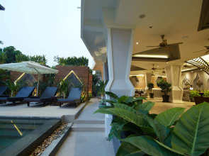 Central Suite Residence