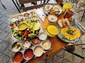 Capsule & Dormitory Space-X