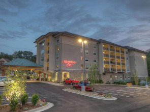 Hampton Inn Gatlinburg Historic Nature Trail