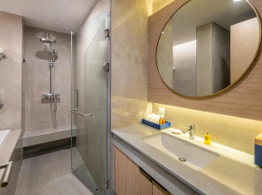 S. Sriracha Hotel and Residence