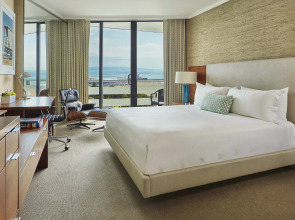 Fairmont Miramar Hotel