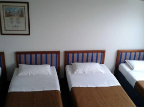 Holidays Apart-Hotel