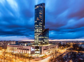 In The Sky - Sky Tower Apartments