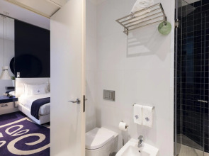 Five Seas by Inwood Hotels