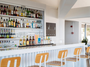 Vrachia Beach Hotel & Suites - Adults only