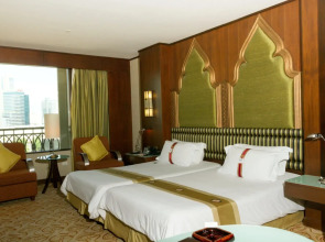 The Davis Bangkok Hotel