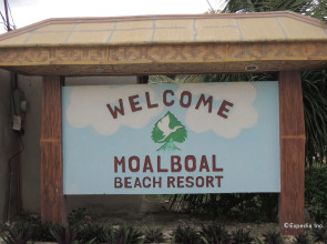 Moalboal Beach Resort