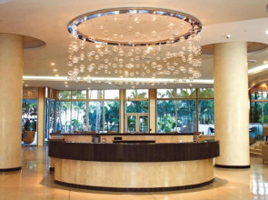 Hotel Riu Plaza Miami Beach