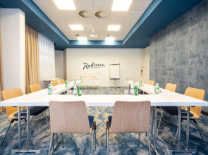 Radisson Hotel Nice Airport