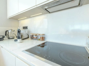 3-Bedroom Beachfront Villa with Hotel Amenities