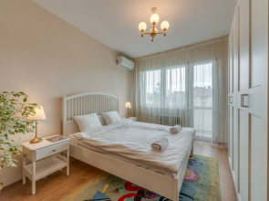 Beautiful Jewel in the TOP Centre