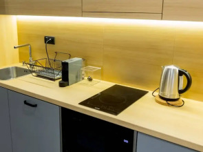 Teanna Lux Apartments