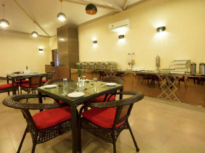 Hotel Le Roi Haridwar @ Har Ki Pauri Road