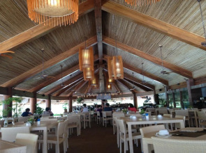 Bluewater Panglao Beach Resort