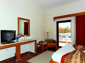 Three Corners Fayrouz Plaza Beach Resort