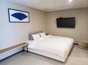 Hound Hotel Busan Station