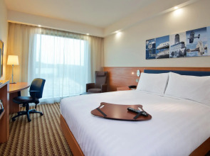 Hampton by Hilton London Luton Airport