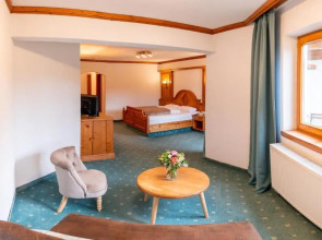 Hotel - Restaurant Kreuzberghof