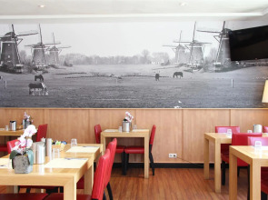 Best Western Plus Amsterdam Airport Hotel