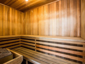 Clarion Inn Near China Lake Naval Station