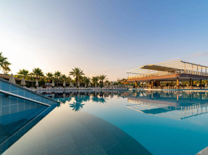 Sunmelia Beach Resort Hotel & Spa