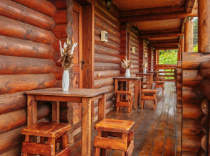 House Izbushka (Zhiloj dom)