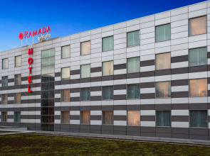 Ramada Encore by Wyndham Geneva