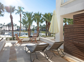 Seven Seas Hotel Blue