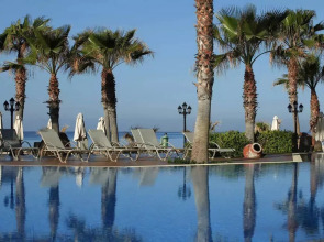 Aquamare Beach Hotel & Spa