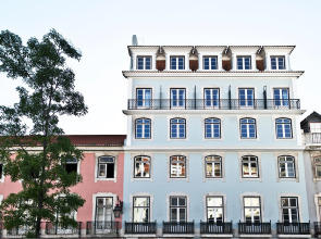 Esqina Cosmopolitan Lodge