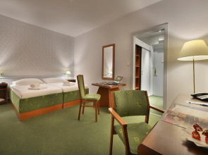 Three Crowns Hotel Prague