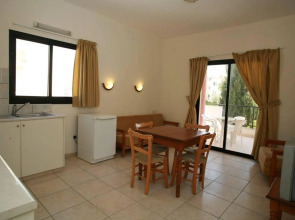 New York Plaza Hotel Apartments