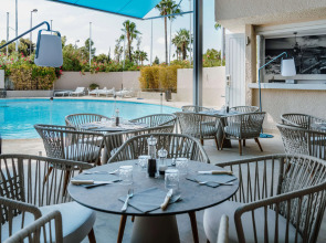 Radisson Hotel Nice Airport