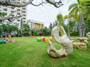 Golden Beach Cha-Am Hotel