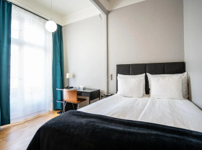 Queen's Hotel by First Hotels