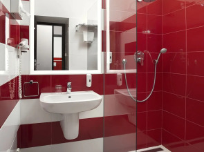 Rubin Wellness & Conference Hotel