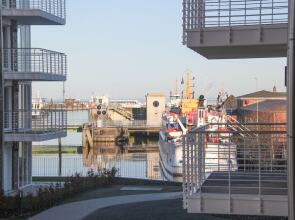 Wohnen am Yachthafen W25