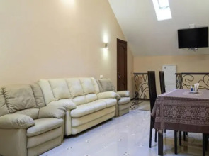 Нерл ФроОтель