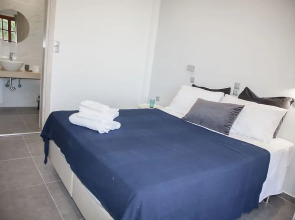 Jonathan City Apartments