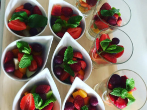 Sixteen Guest House on Main