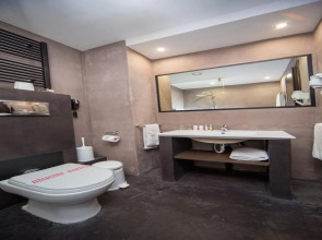 Athina Airport Hotel