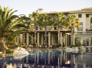 Columbia Beach Resort