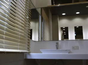 Отель Natural Hot Spring Midosuji Hotel