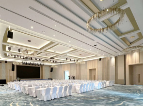 Отель Wyndham Jomtien Pattaya