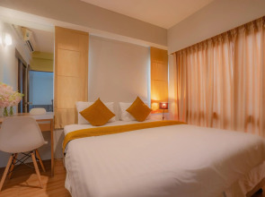 Anya Nana @ Sukhumvit