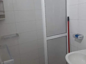 Ground Floor 2 Bedroom Apartment - City Centre Location - Optic Fibre Wifi